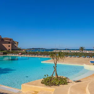 https://apartment-les-rivages-de-coudoulire9-six-fours-les-plages.fr-provencehotel.com